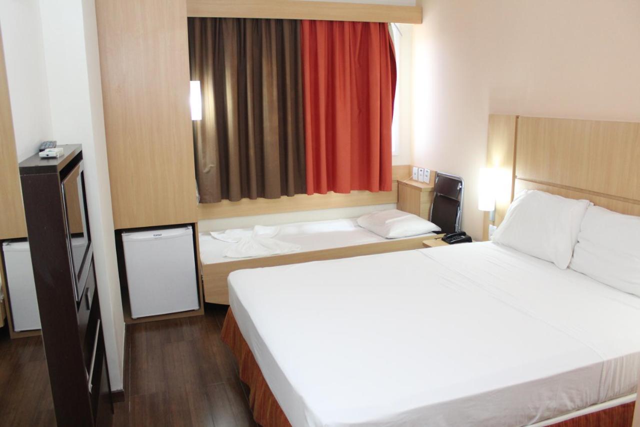 Ibis Feira De Santana Hotel Ngoại thất bức ảnh