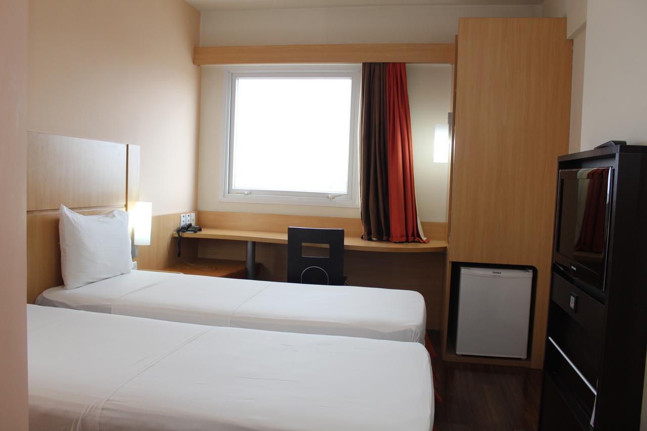 Ibis Feira De Santana Hotel Ngoại thất bức ảnh